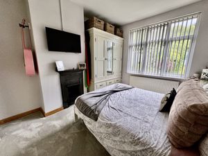 Photo 7- click for photo gallery